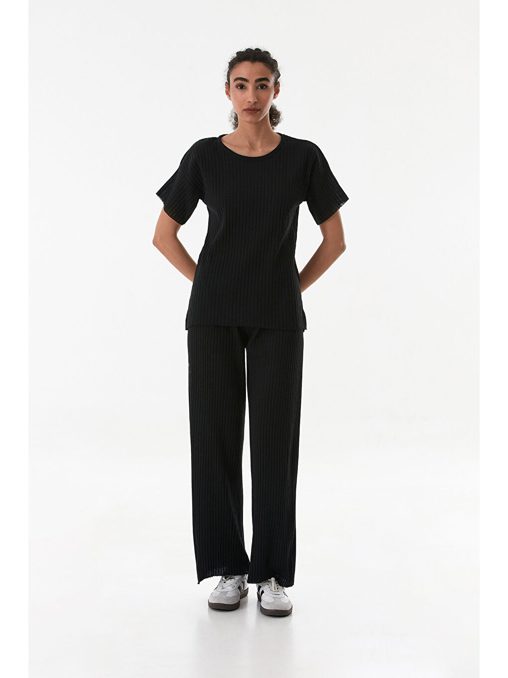 Siyah Fitilli Beli Lastikli Kaşkorse Takım