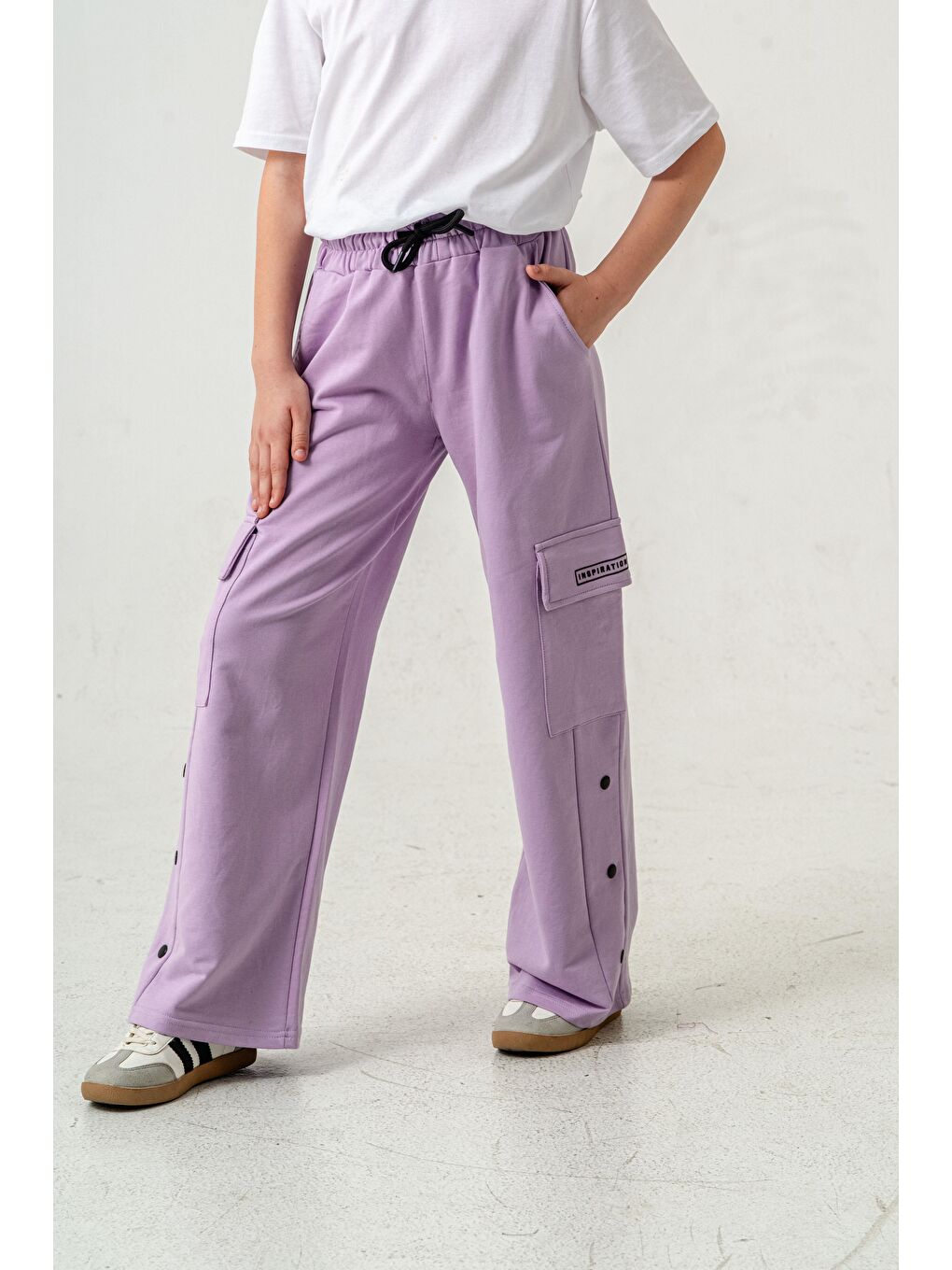 Lila Kargo Cepli Paçalar Rivetli Cep Kapagı Inspiration Baskılı Kız Çocuk Eşofman Altı-4