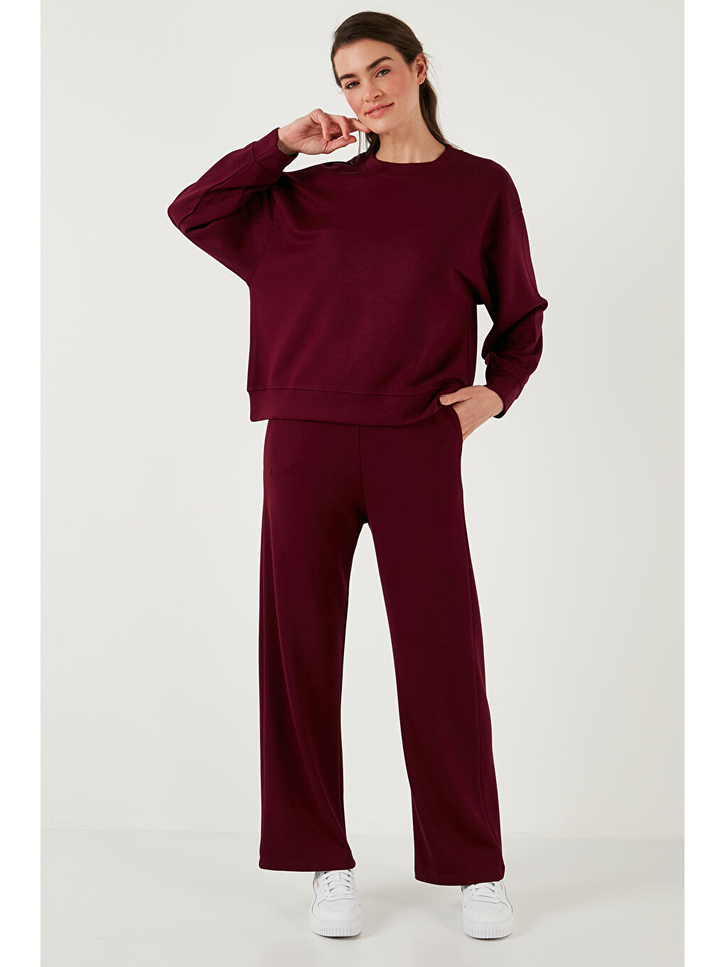 Lela Bordo Streç Bisiklet Yaka Oversize Fit Kumaş Kadın Sweat 5865879 - 1
