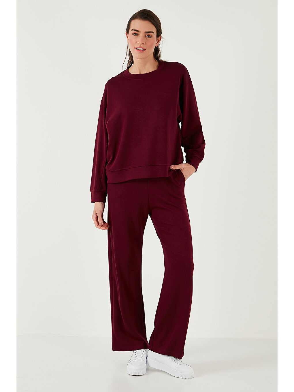 Lela Bordo Streç Bisiklet Yaka Oversize Fit Kumaş Kadın Sweat 5865879 - 2