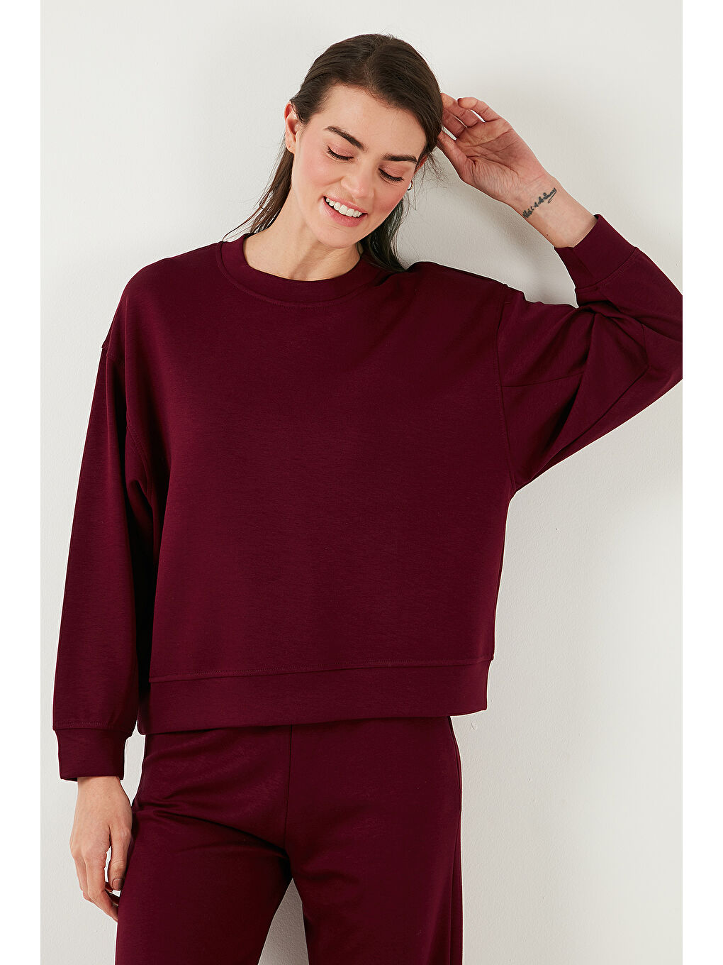 Lela Bordo Streç Bisiklet Yaka Oversize Fit Kumaş Kadın Sweat 5865879 - 3