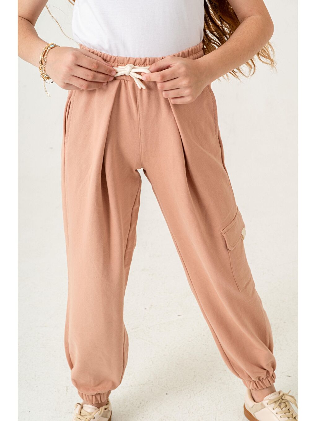 Pembe Kargo Cepli Paça Lastikli Cep Kapagı Balıksırtlı Kız Çocuk Eşofman Altı-5