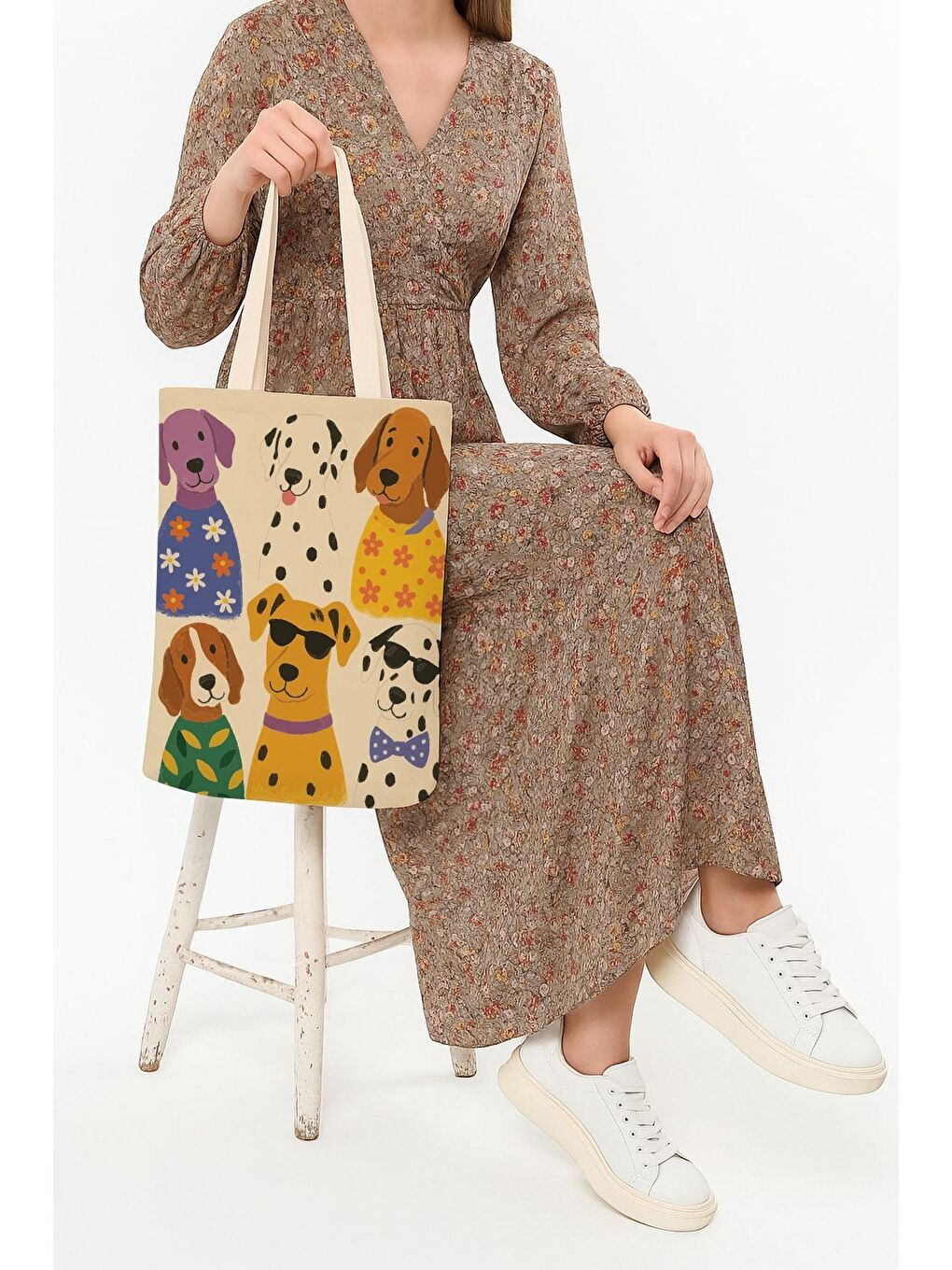 Ekru Kanvas Eğelenceli Köpekler Baskılı Bez Çanta-2