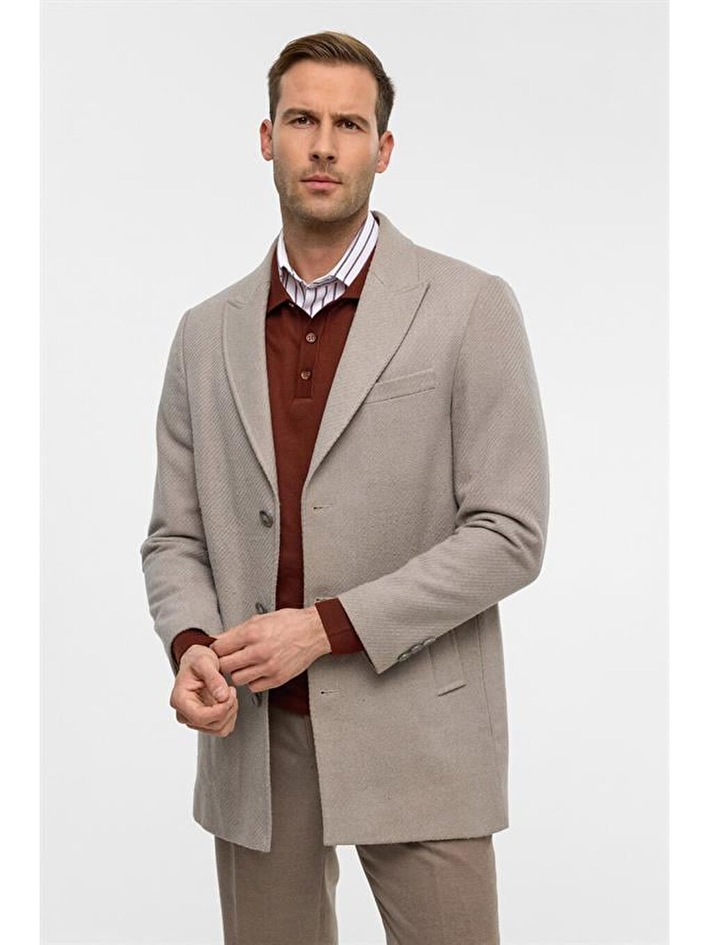 Bej Slim Desenli Sivri Yaka Kaban-1