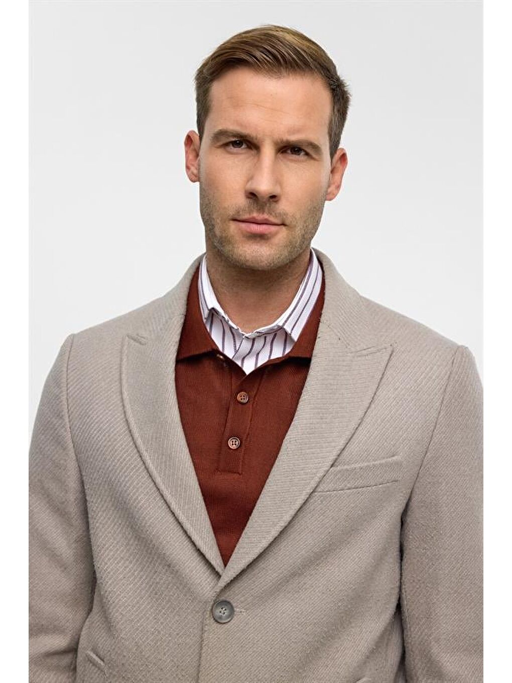 Bej Slim Desenli Sivri Yaka Kaban-5