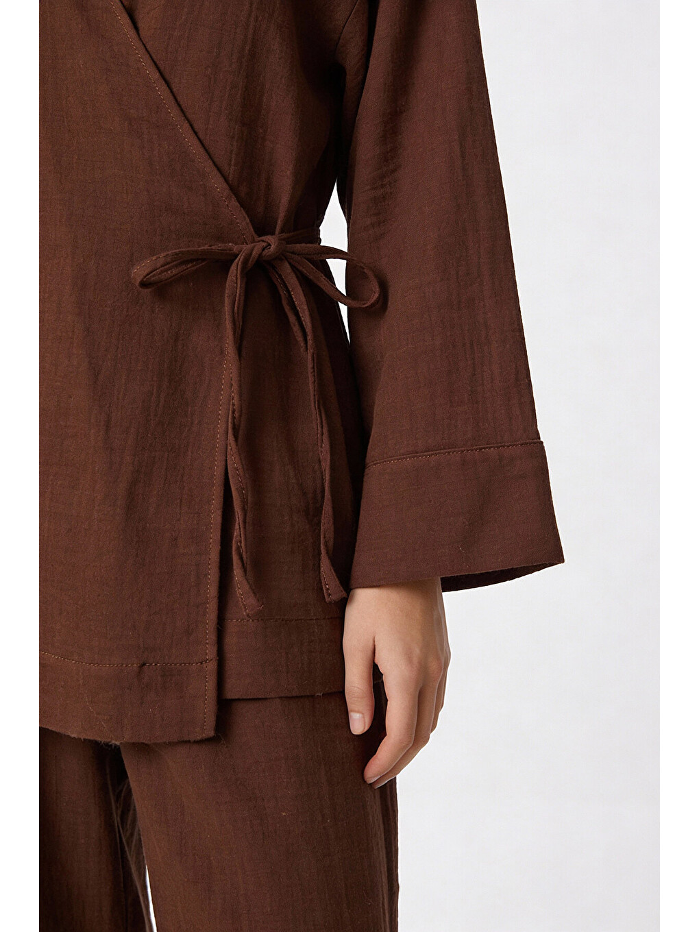 Kahverengi Bağlama Detaylı Müslin Kimono Takım KAHVERENGİ LZH0020-3