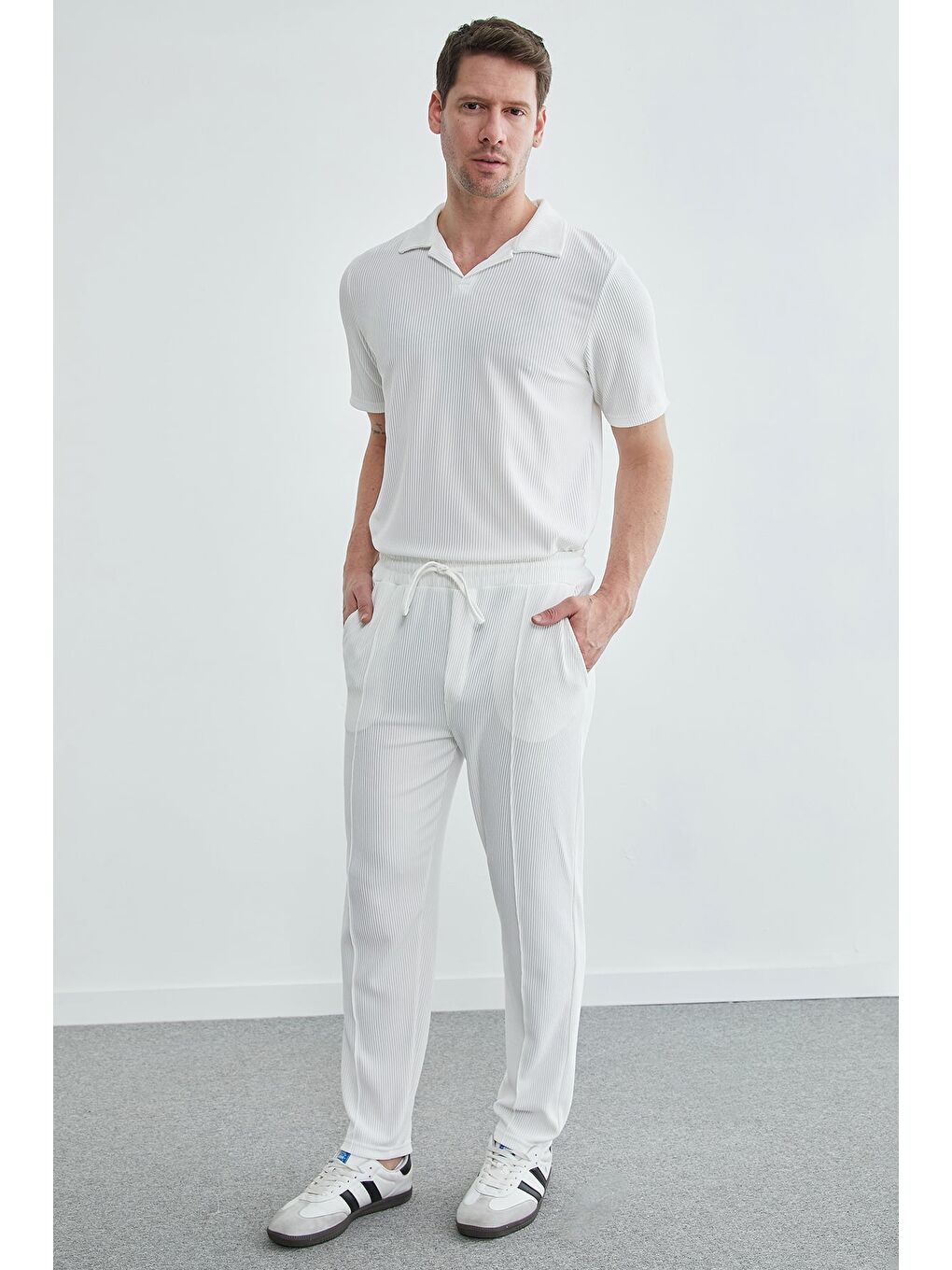 Ekru Beli Lastikli Fitilli Çimalı Pantolon-4