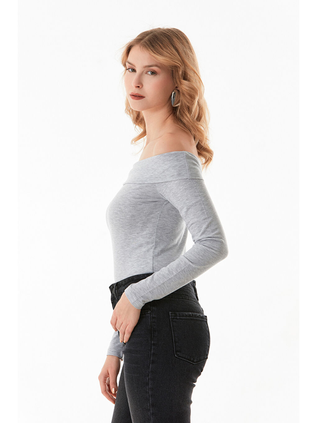 Gri Basic Madonna Yaka Bluz-3