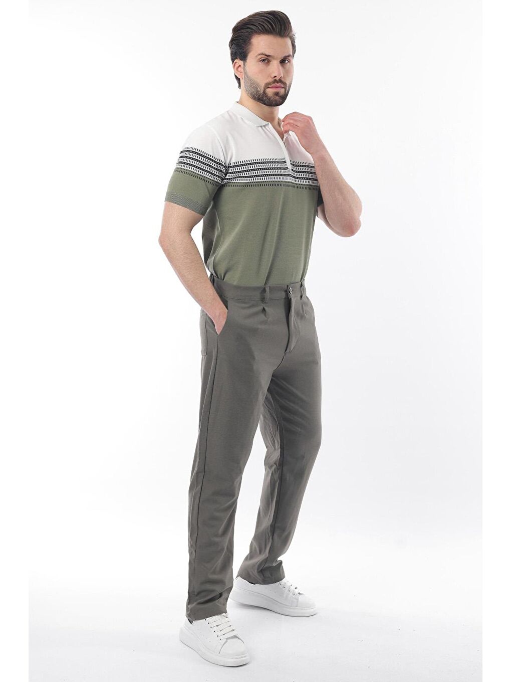 Beyaz Fermuarlı Polo Yaka Desenli Erkek Tişört E7296