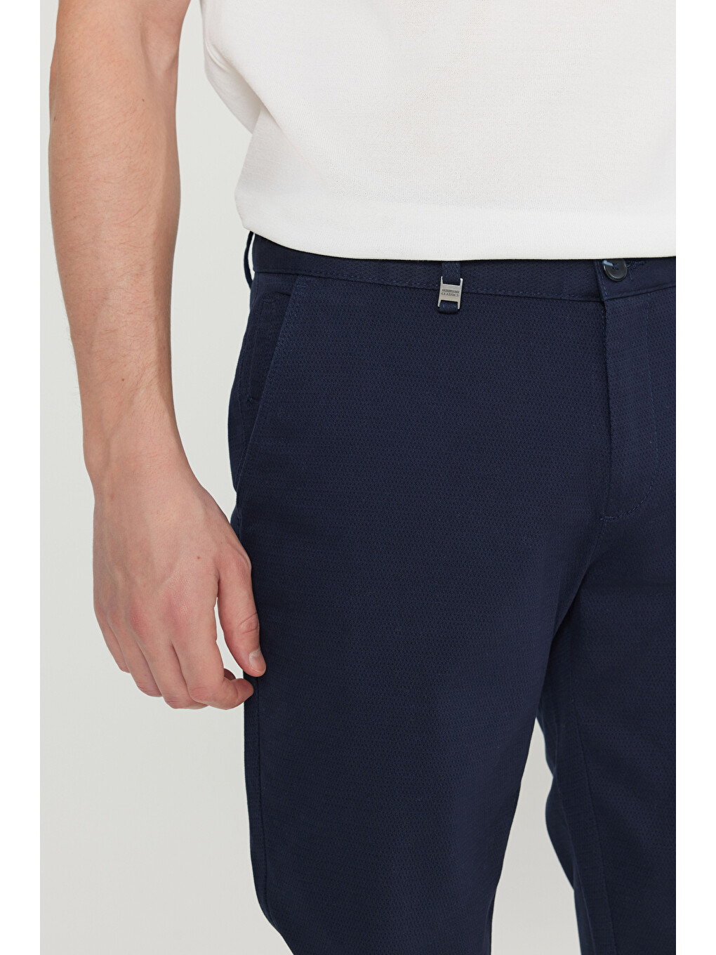 Erkek Lacivert Pamuklu Slim Fit Dar Kesim Yan Cep Armürlü Esnek Casual Pantolon-3