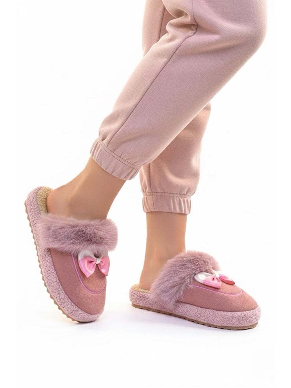 Pembe Romy Kurdela Kadın Ev Terliği Pelüş Ev Terliği Ses Yapmaz Taban Sıcak Kürklü Terlik-1