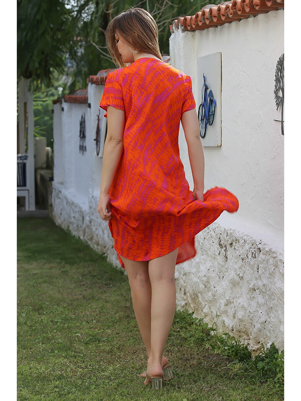Turuncu V Yaka Düşük Kol Allover Baskılı Casual Viskon Dokuma Elbise 115 66-6