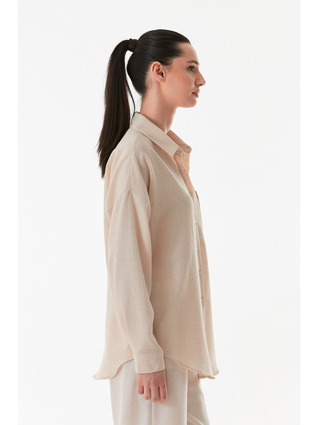 Bej Basic Tek Cepli Oversize Gömlek-3