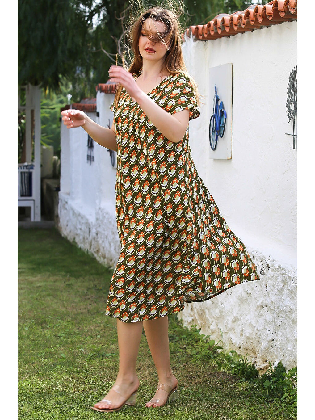 Koyu Yeşil V Yaka Düşük Kol Allover Baskılı Casual Viskon Dokuma Elbise 115 66-4