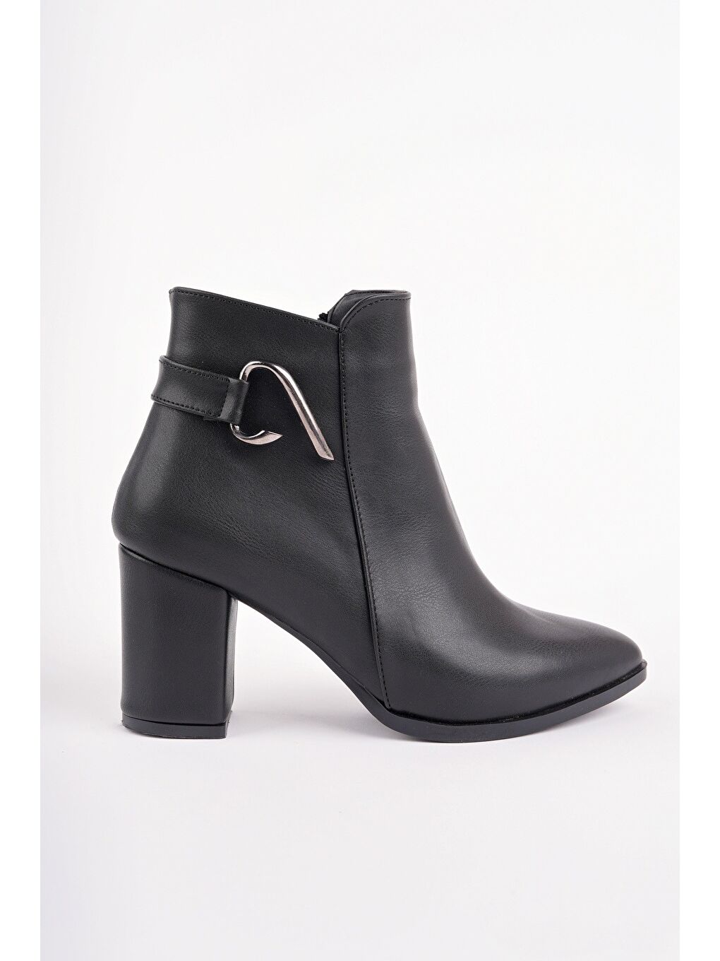 Siyah FORTİS Sivri Burun Toka Detaylı Fermuarlı Kalın Topuklu Kadın Bot-2