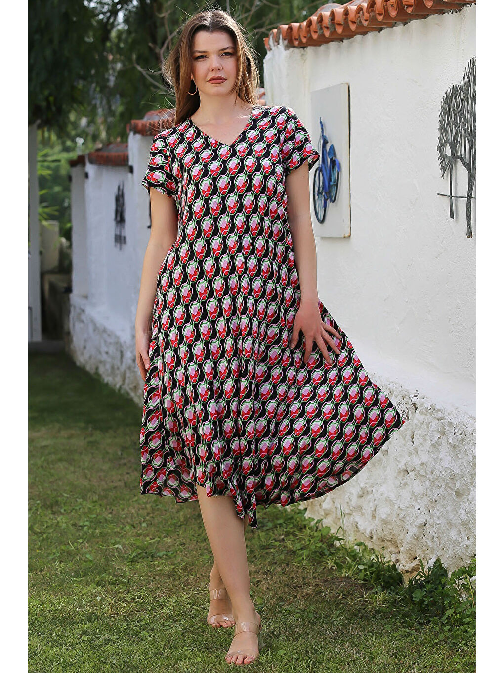 Siyah-Pembe V Yaka Düşük Kol Allover Baskılı Casual Viskon Dokuma Elbise 115 66-3