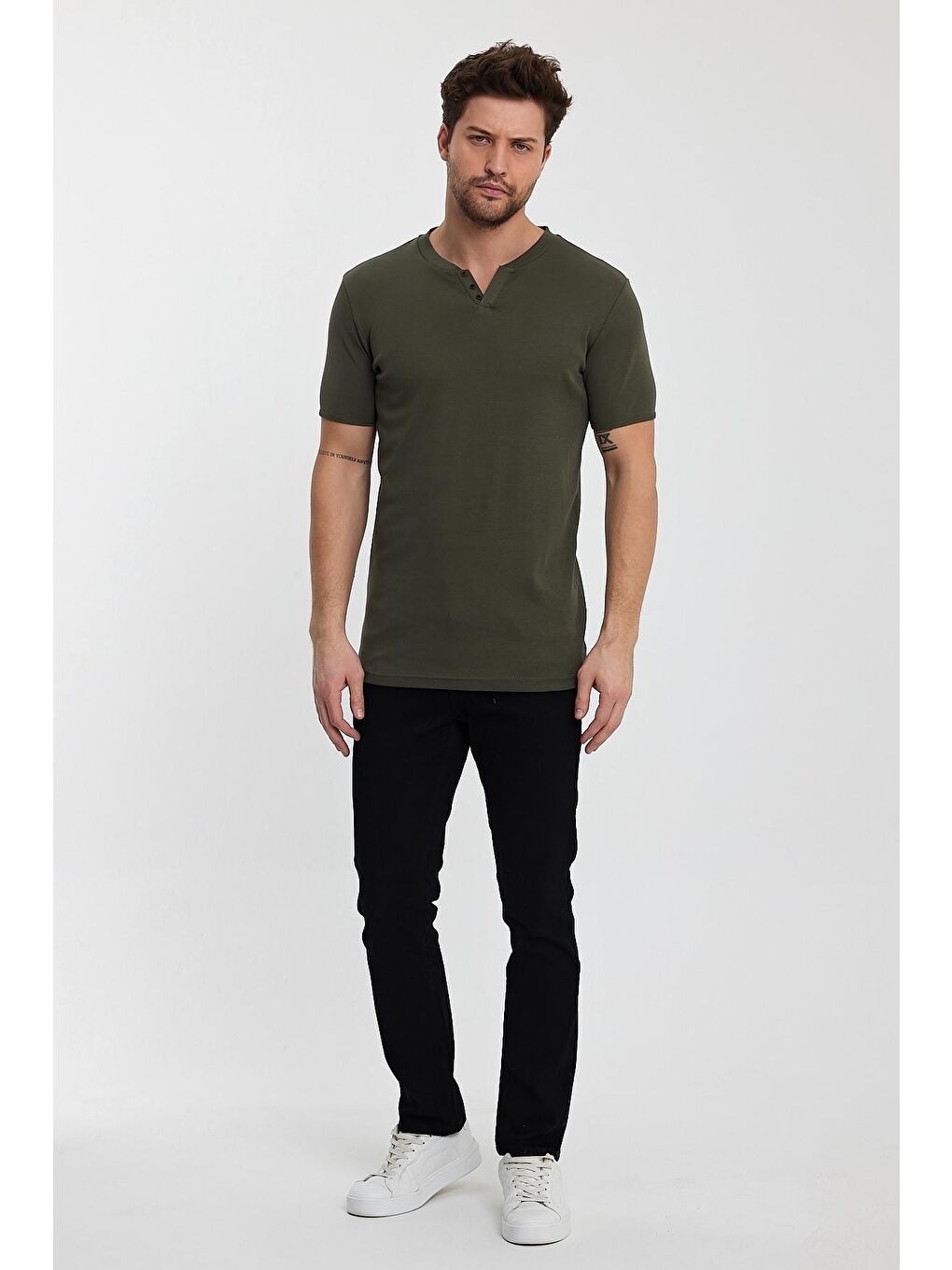 Haki Riabana Önü Düğmeli Bisiklet Yaka Tişört-1