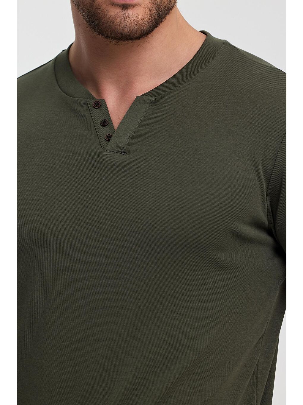 Haki Riabana Önü Düğmeli Bisiklet Yaka Tişört-2