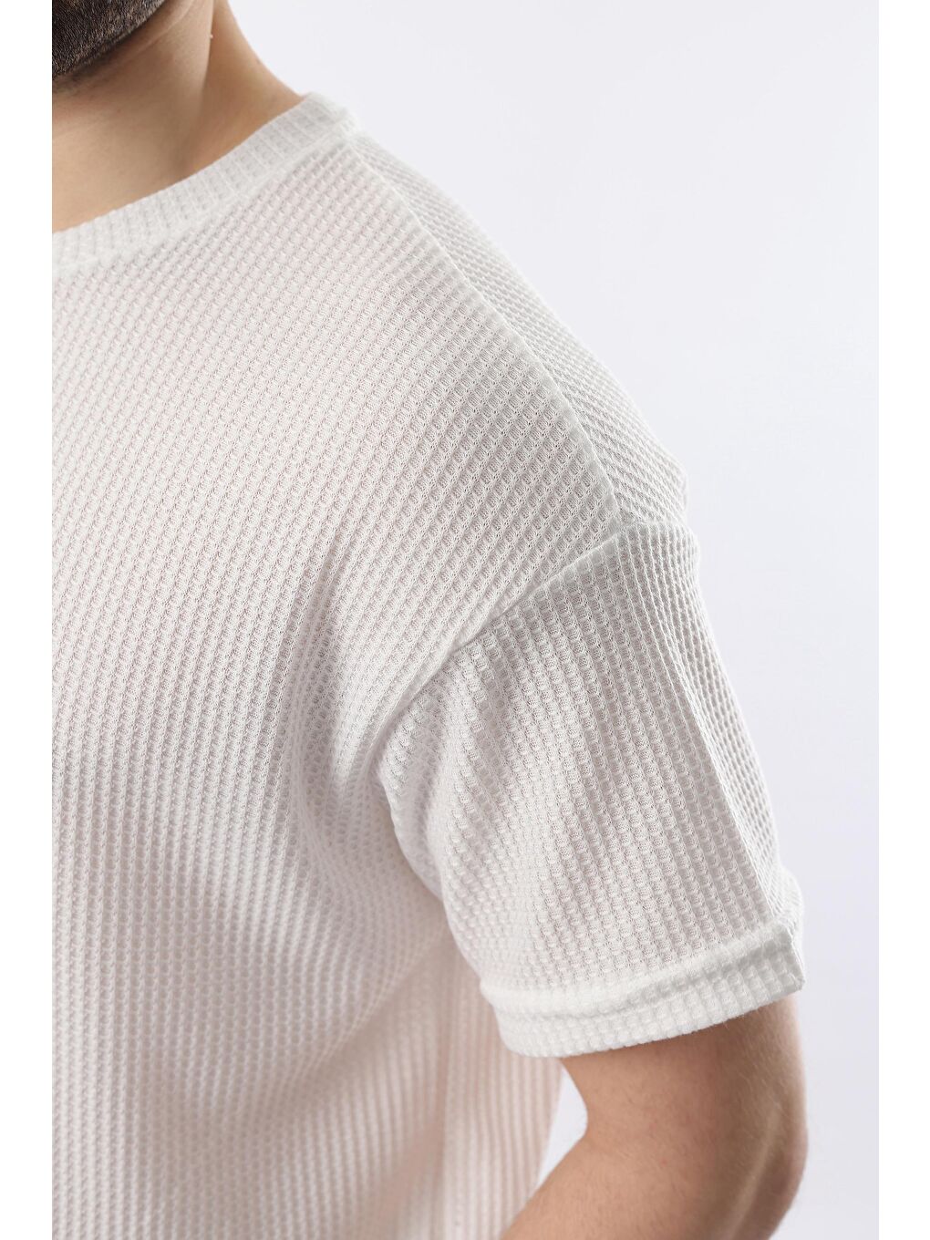 Beyaz Bisiklet Yaka Erkek T-Shirt E7127-2