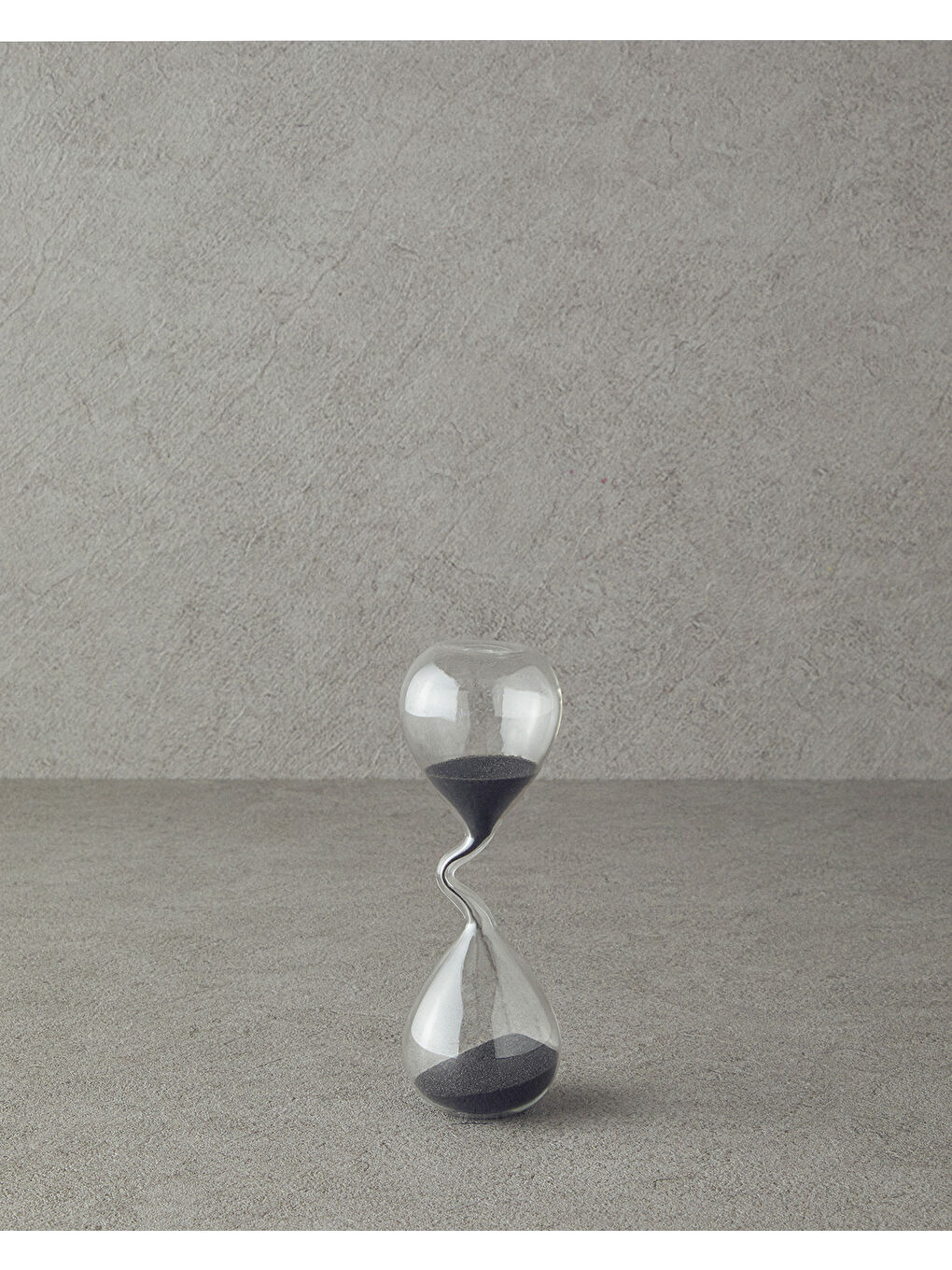 Danny Kum Saati Siyah