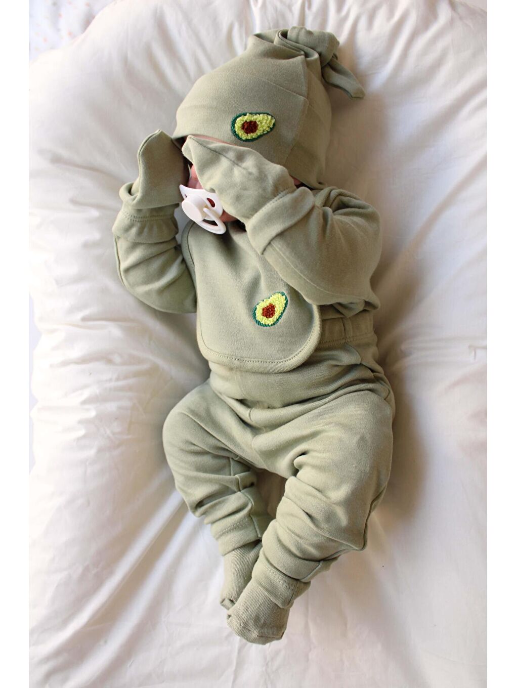 Haki Avokado Nakışlı 5li Uzun Kollu Yenidoğan Set-2