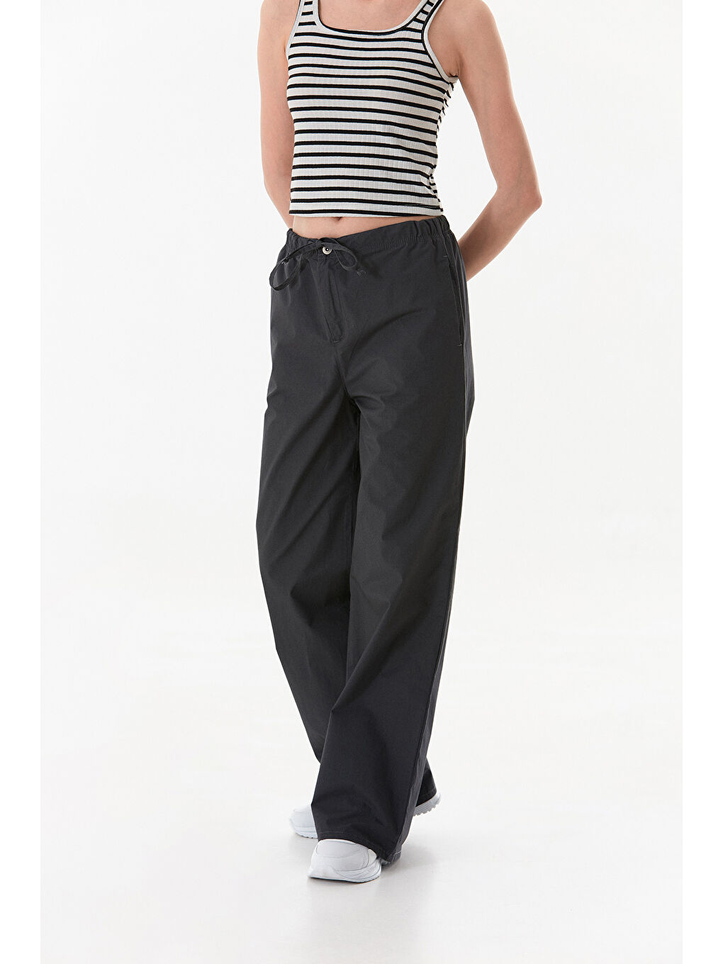 Antrasit Beli Lastikli Paraşüt Kumaş Pantolon-3