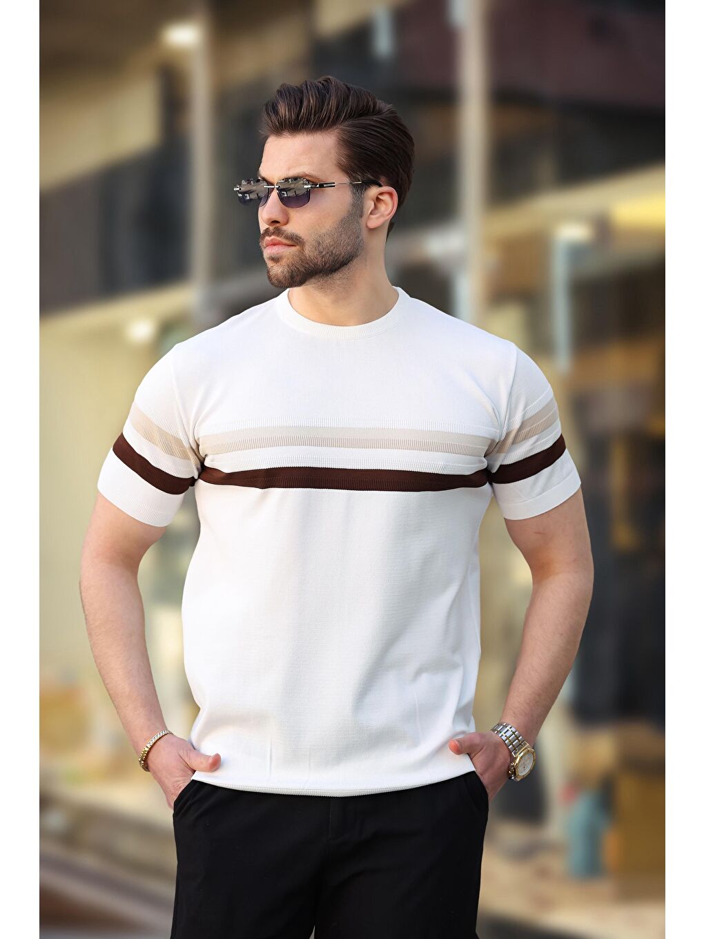 Beyaz Bisiklet Yaka Çizgili Erkek Tişört E7412-1