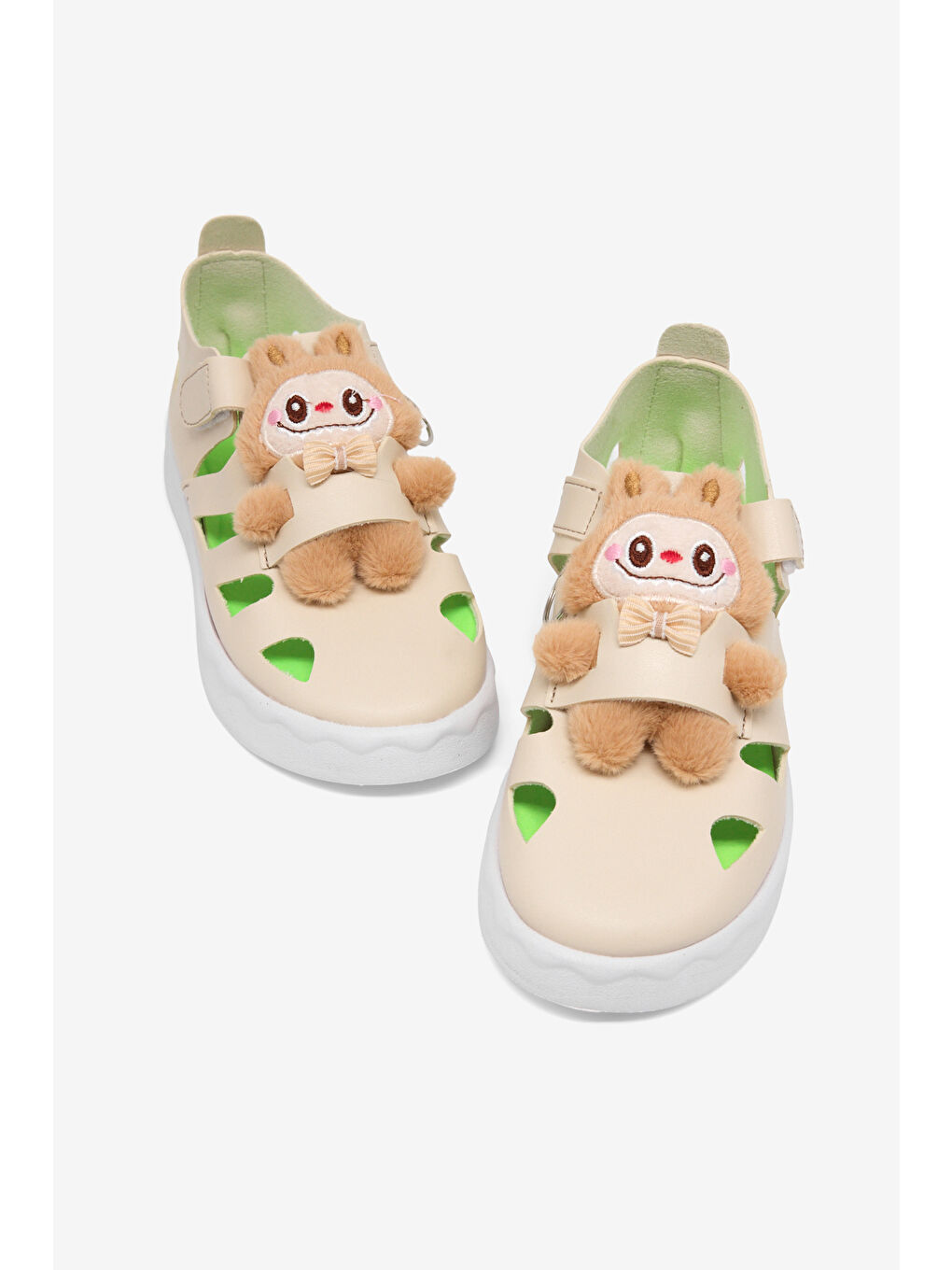 Çocuk Unisex Bej Hafif Taban Ayıcık Detaylı Cırtlı Sandalet-4