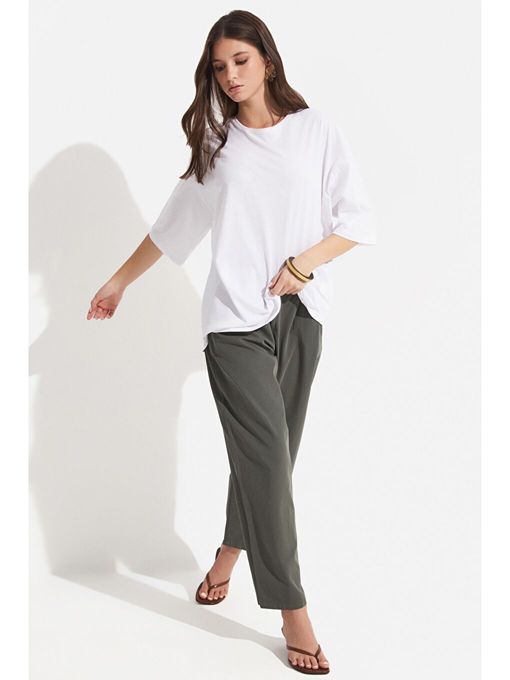 Haki Pili Detaylı %100 Pamuk Pantolon-2