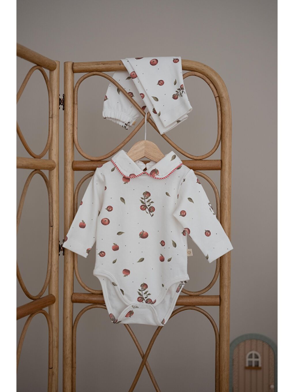 Beyaz Puffy Sleep Elma Serisi Body Tayt Takım-1