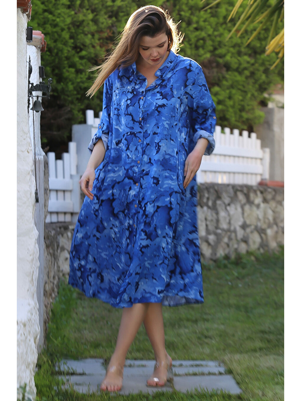 Mavi Hakim Yaka Düğmeli Uzun Kollu Gizli Cepli Casual Viskon Dokuma Elbise 125 65-3