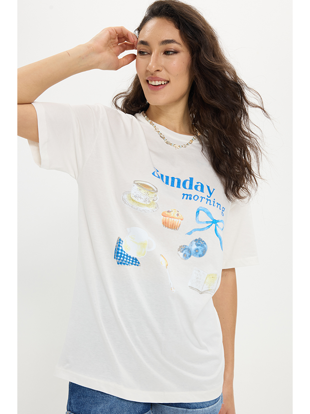 Kadın Relax Fit Rahat Kesim %100 Pamuk Bisiklet Yaka Kısa Kollu Baskılı Beyaz Tişört-2