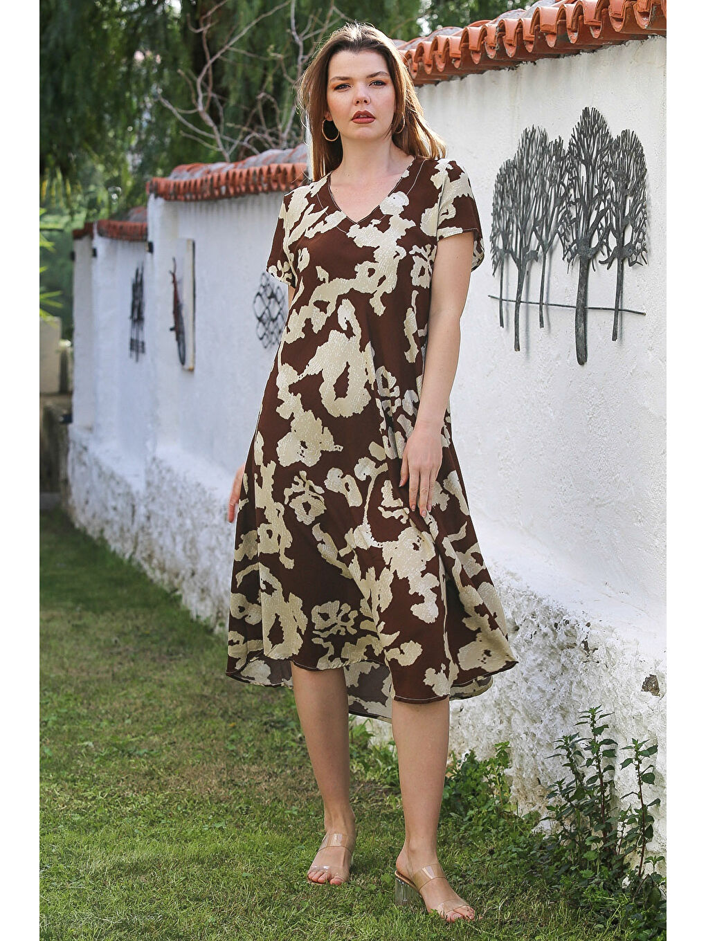 Kahverengi Kahve-Bej V Yaka Düşük Kol Allover Baskılı Casual Viskon Dokuma Elbise 115 66-1