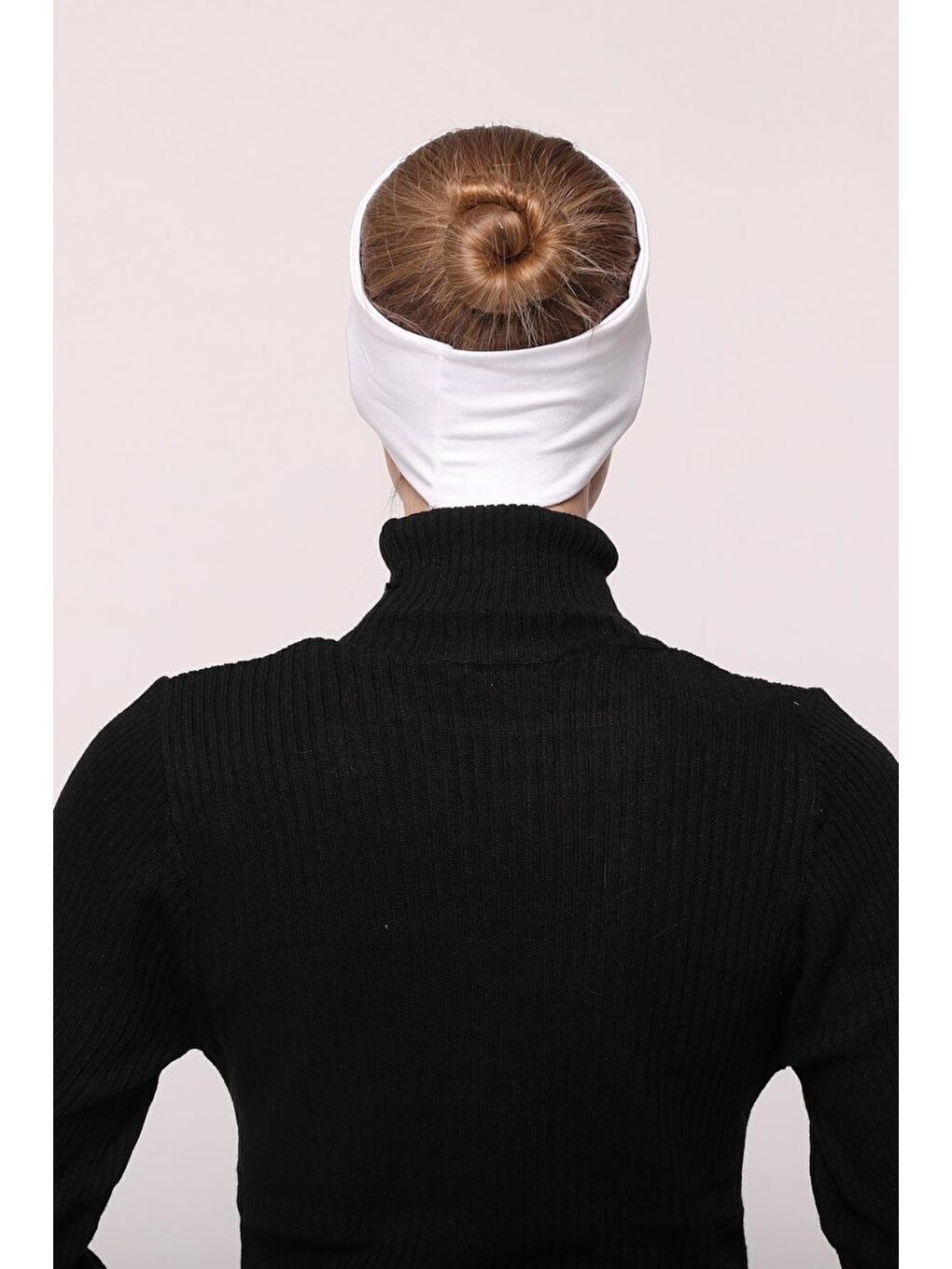 Beyaz Kadın Penye Dikişsiz Tesettür Bandana Bone Spor Saç Bandı-4