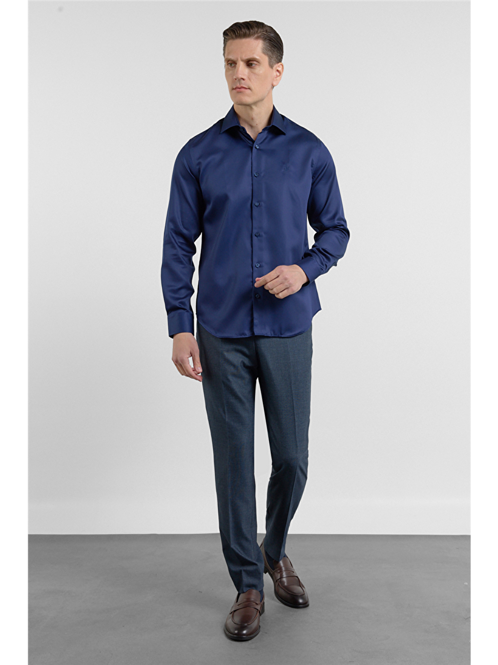 Lacivert Saten İtalyan Yaka Uzun Kol Cepsiz Slim Fit %100 Pamuk Gömlek 1004255231-1