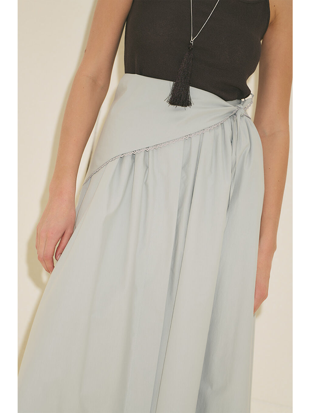 Önü Düğmeli Poplin Etek Mavi-2