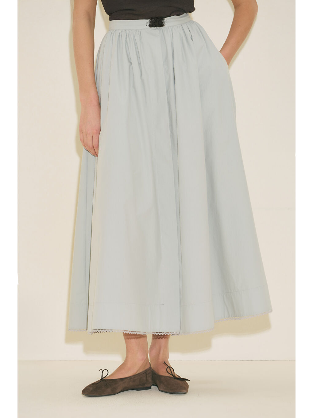 Önü Düğmeli Poplin Etek Mavi-6