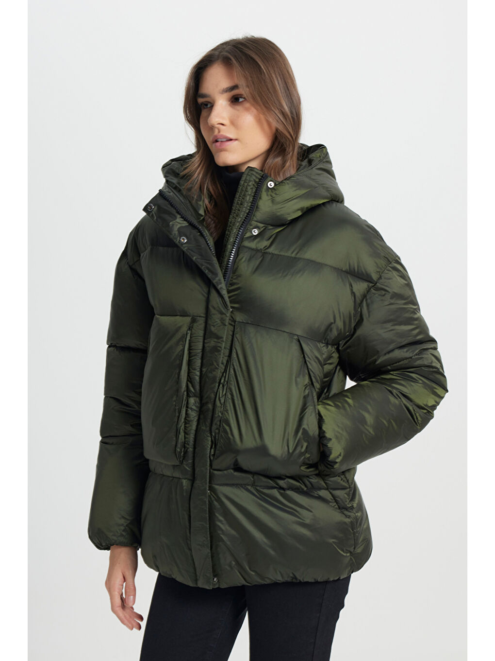 Loose Fit Rahat Kesim Kapüşonlu Haki Şişme Mont-1