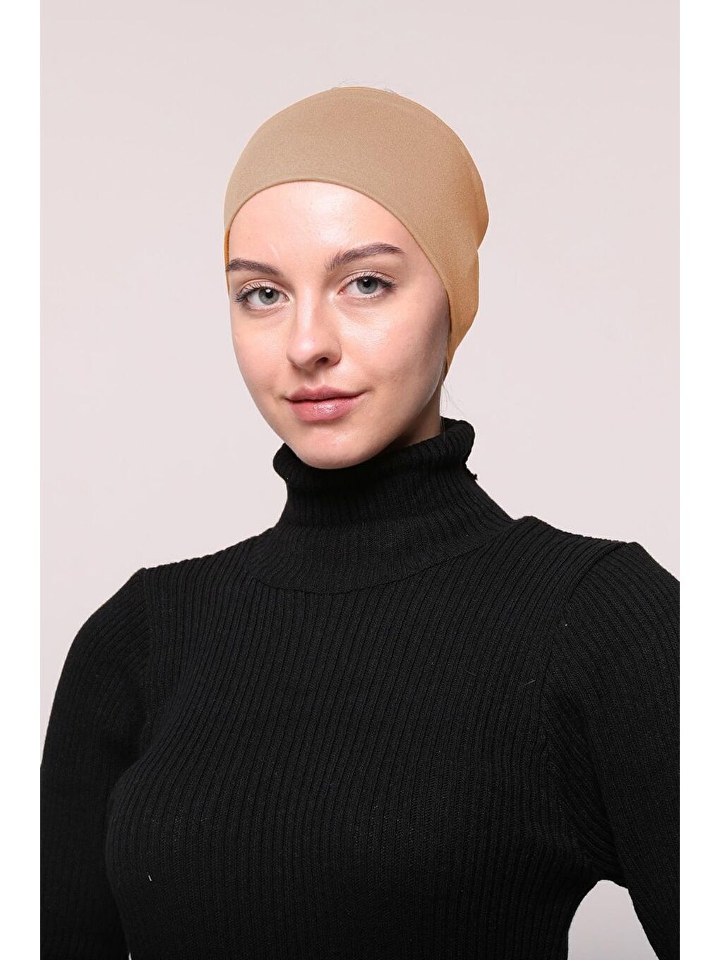 Bej Kadın Penye Dikişsiz Tesettür Bandana Bone Spor Saç Bandı-3