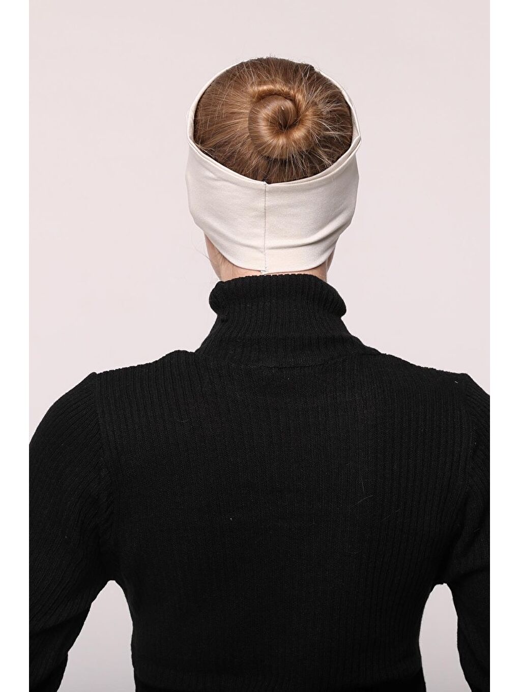 Altobeh Ekru Kadın Penye Dikişsiz Tesettür Bandana Bone Spor Saç Bandı - 4