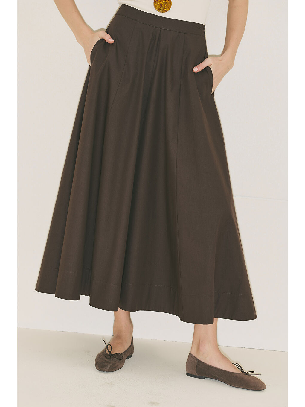 Kup Detaylı Kloş Etek Kahverengi-4