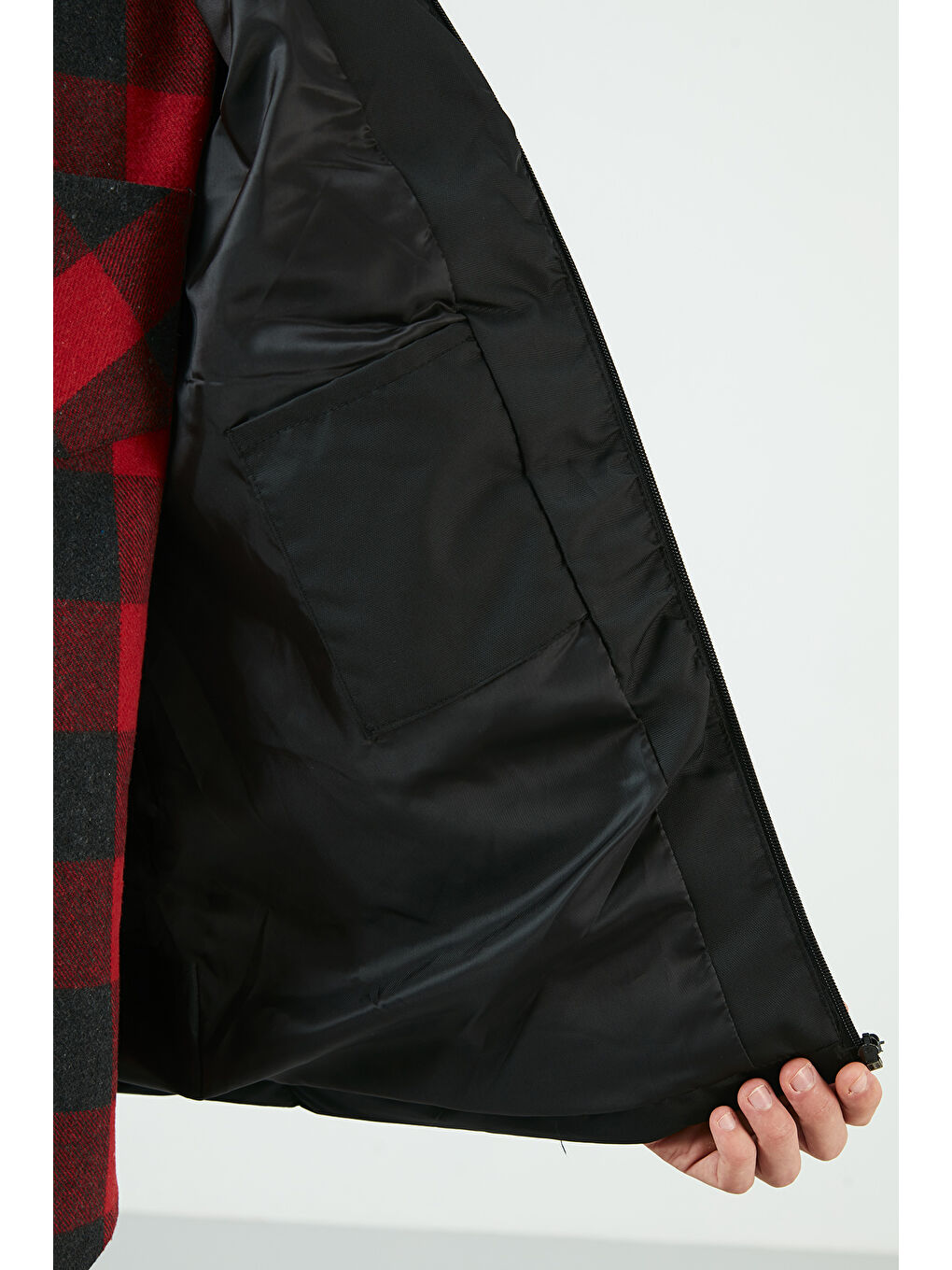 Siyah Slim Fit Kapüşonlu Cepli   100 Pamuk Erkek Şişme Mont 5712070-5