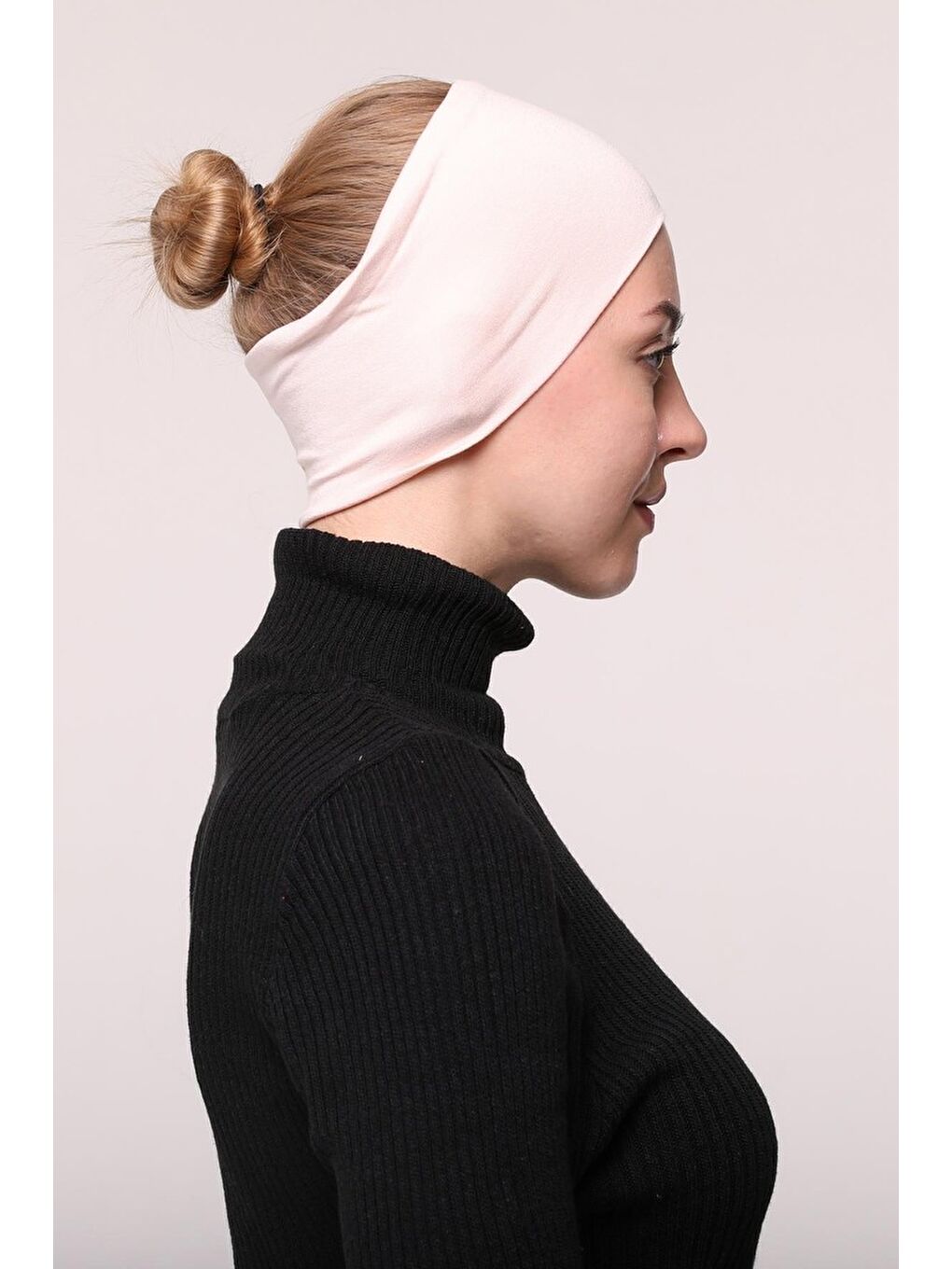 Pembe Kadın Penye Dikişsiz Tesettür Bandana Bone Spor Saç Bandı