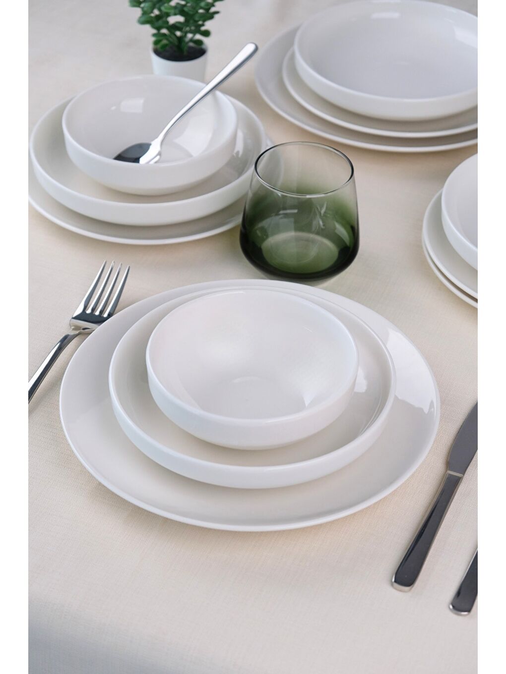 Beyaz Porselen Sofia Yemek Takımı 16 Parça 4 Kişilik