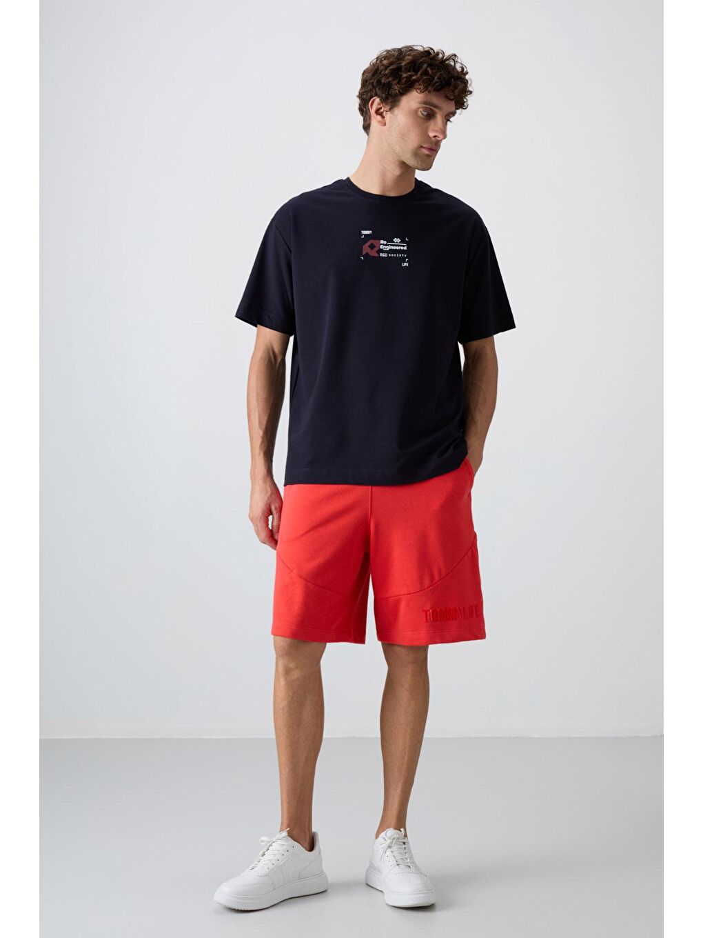 TOMMYLIFE Lacivert Pamuklu Kalın Yumuşak Dokulu Oversize Fit Baskılı Erkek T-Shirt - 88350 - 2