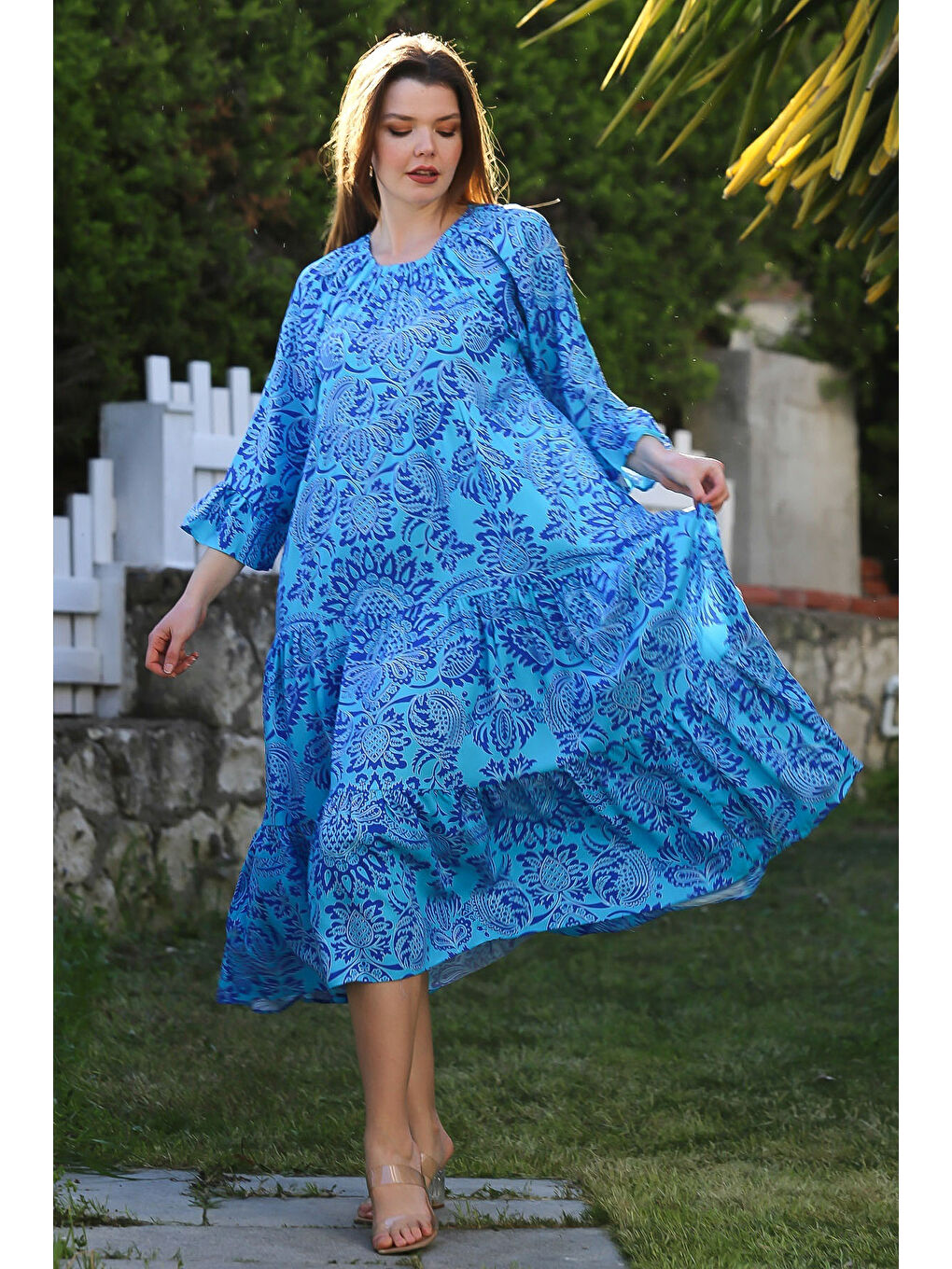 Turkuaz Carmen Yaka Fırfırlı Kol Etek Ucu Fırfırlı Allover Baskılı Viskon Dokuma Elbise 130 60-4