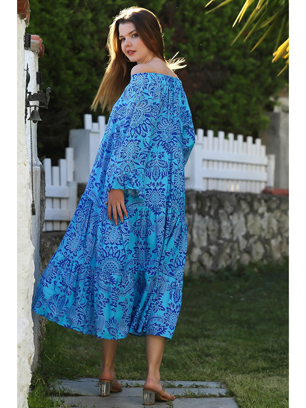 Turkuaz Carmen Yaka Fırfırlı Kol Etek Ucu Fırfırlı Allover Baskılı Viskon Dokuma Elbise 130 60-5