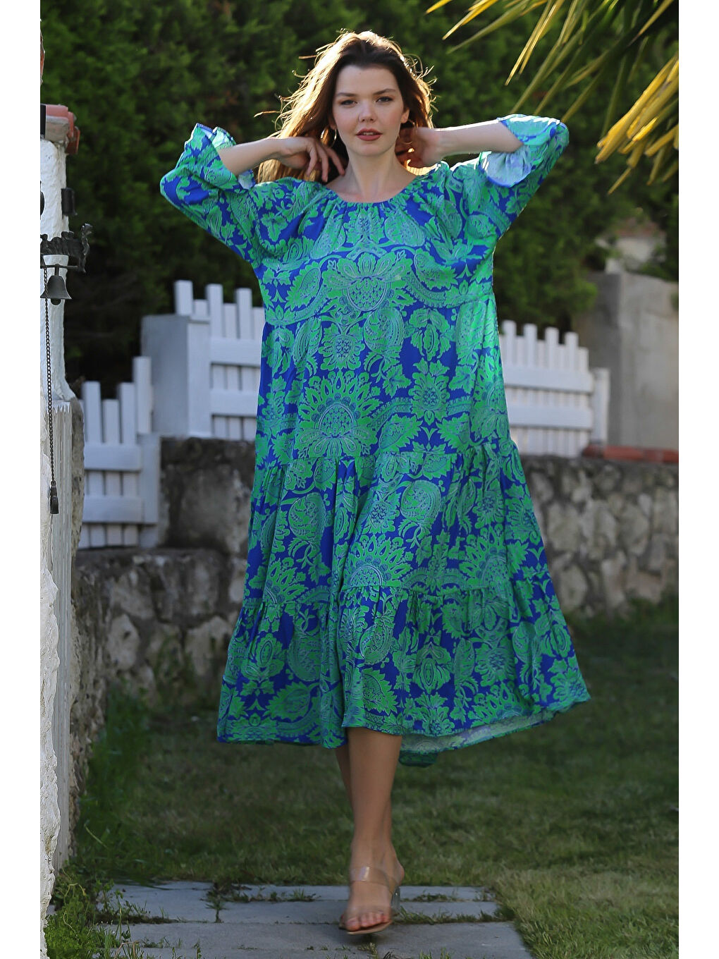 Mavi-Yeşil Carmen Yaka Fırfırlı Kol Etek Ucu Fırfırlı Allover Baskılı Viskon Dokuma Elbise 130 60-6