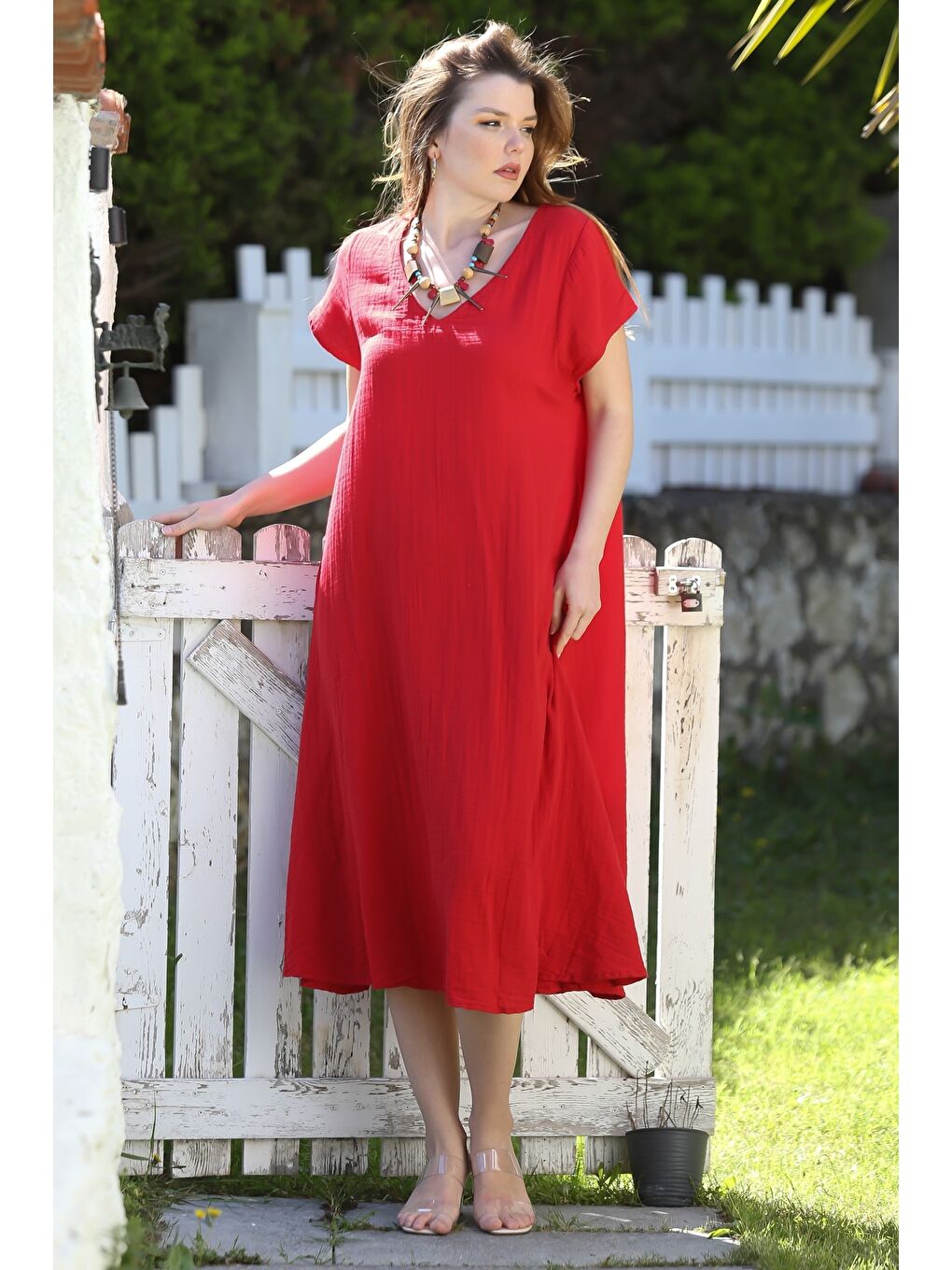 Kırmızı V Yaka Düşük Kol Casual Müslin Dokuma Elbise Kloş Etek 115 63-1