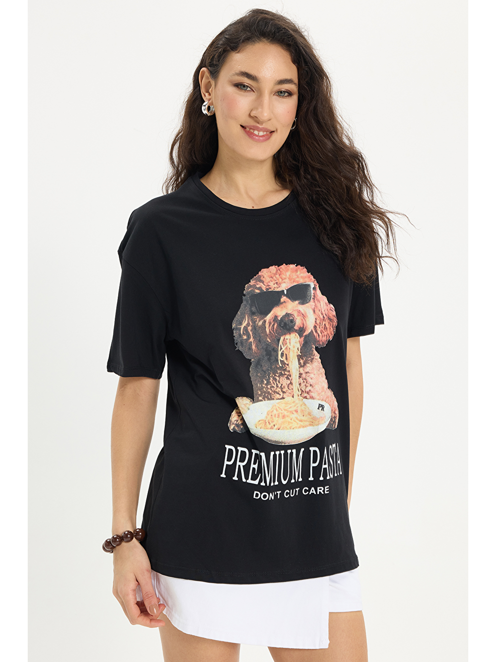 Kadın Oversize Geniş Kesim %100 Pamuk Bisiklet Yaka Kısa Kollu Baskılı Siyah Tişört